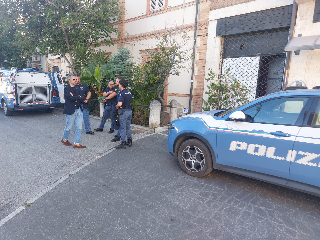 Porto San Giorgio - Minaccia il sindaco durante controlli anti-degrado: "Ti squarto"